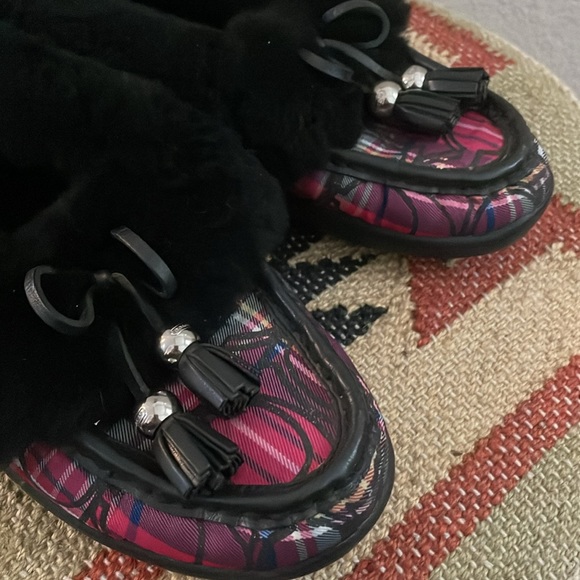 Coach Fiona Printed Fur Lined Shearling Moccasin Slippers Sz:7M - Picture 2 of 6